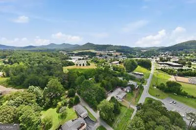22 Gardenia WAY Blairsville, GA 30512