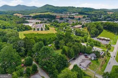 22 Gardenia WAY Blairsville, GA 30512