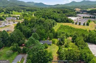 22 Gardenia WAY Blairsville, GA 30512