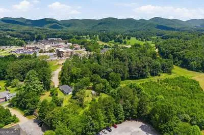22 Gardenia WAY Blairsville, GA 30512