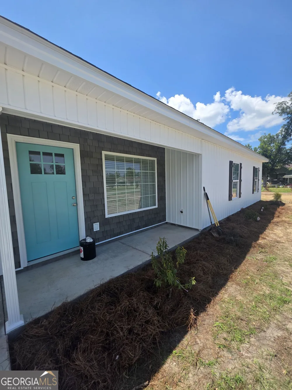 42 Fourth AVE Hazlehurst, GA 31539