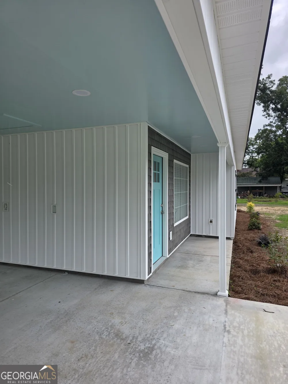 42 Fourth AVE Hazlehurst, GA 31539