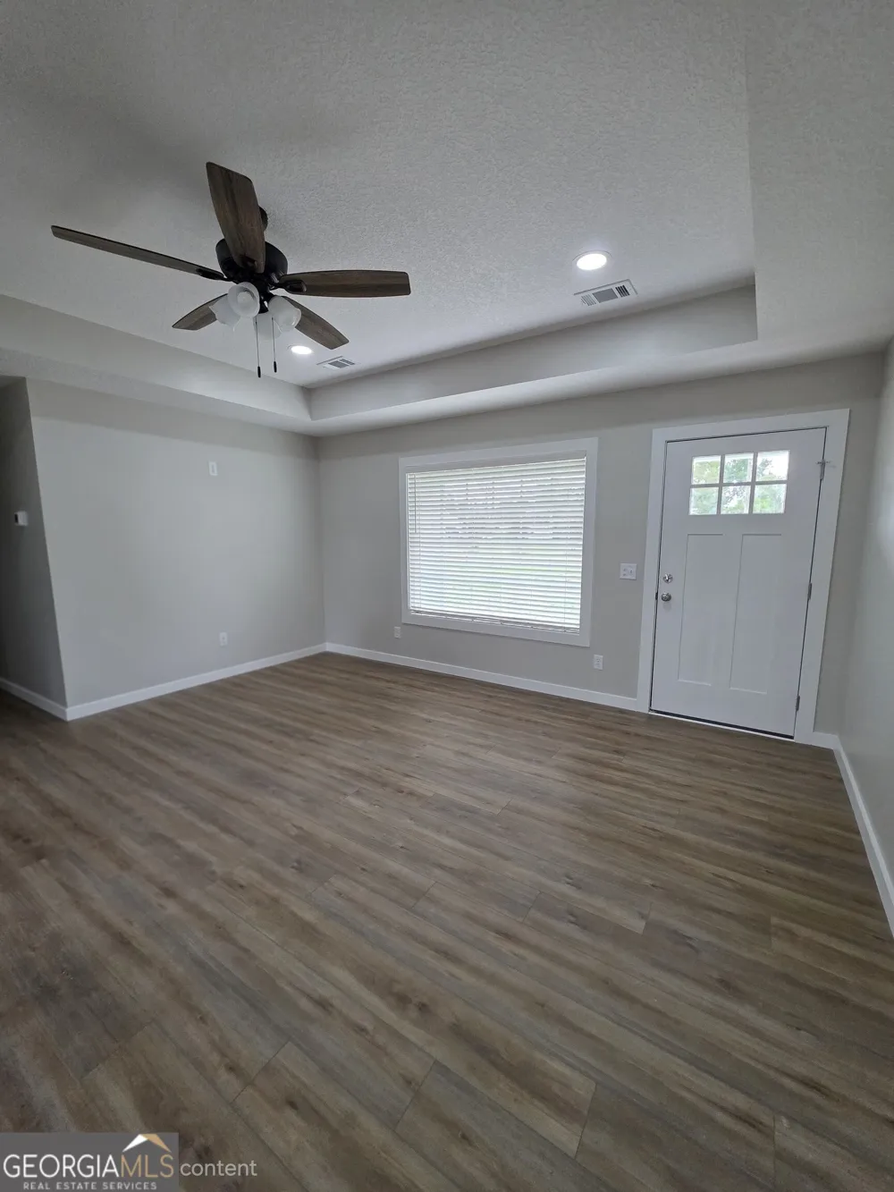 42 Fourth AVE Hazlehurst, GA 31539