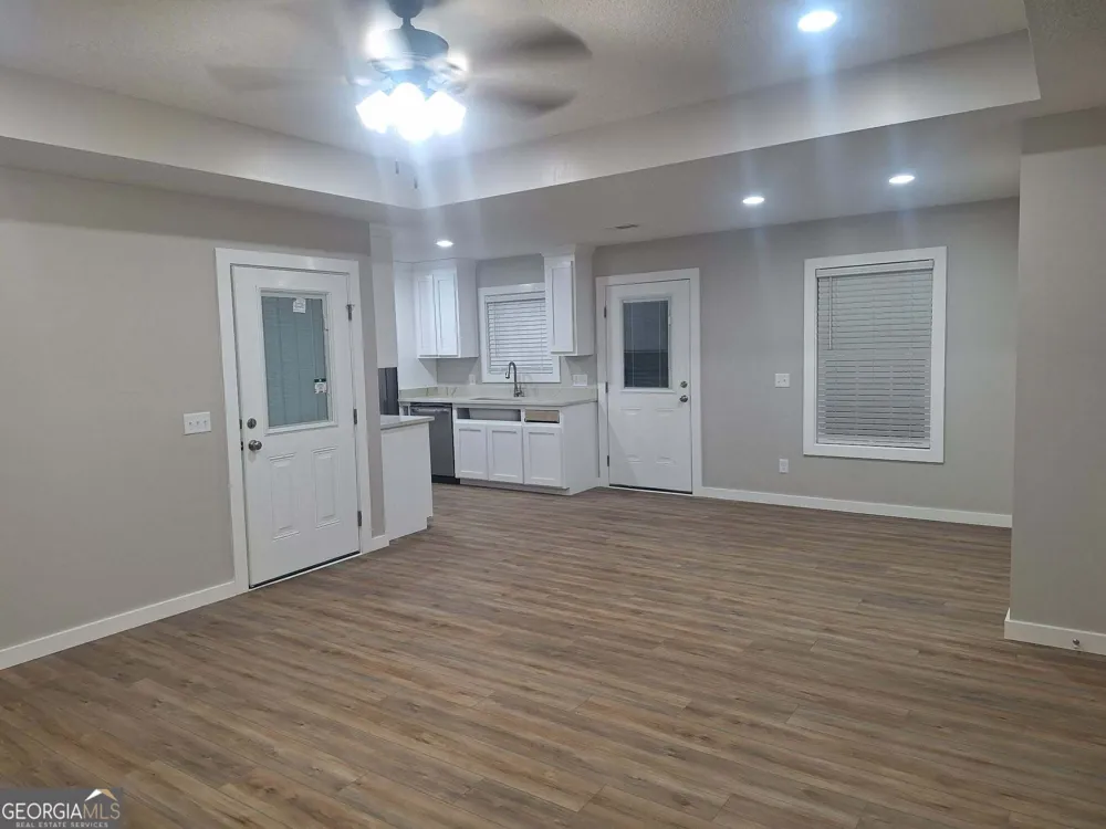 42 Fourth AVE Hazlehurst, GA 31539