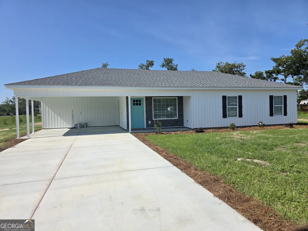 42 Fourth AVE Hazlehurst, GA 31539