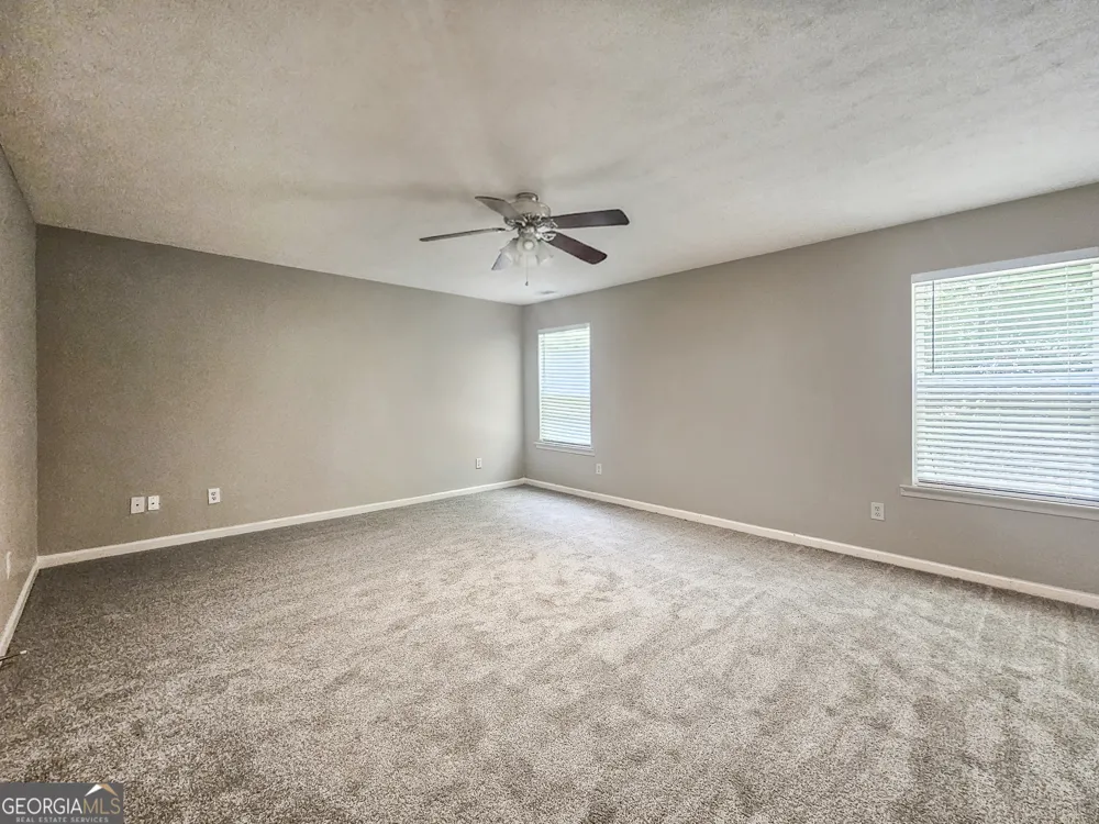 4723 Beau Point CT Snellville, GA 30039