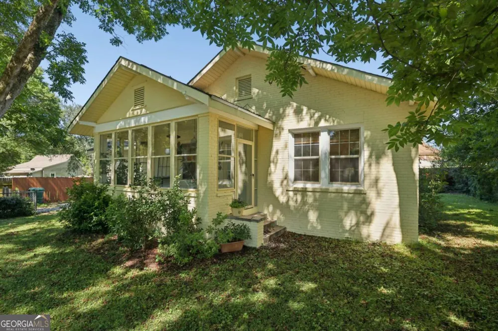 200 S Jackson ST Hartwell, GA 30643