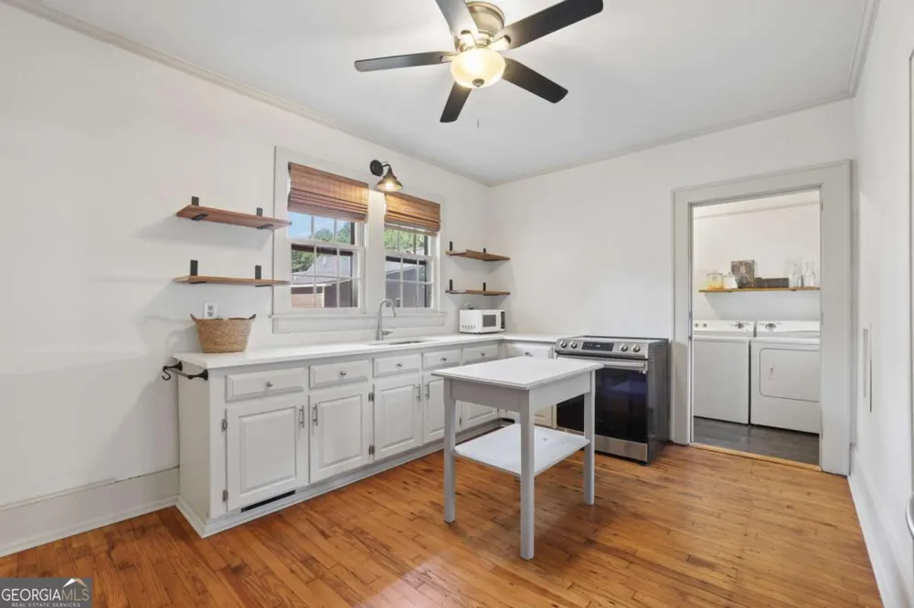 200 S Jackson ST Hartwell, GA 30643