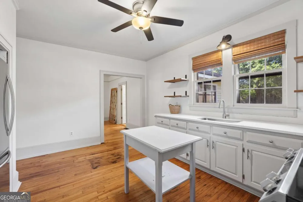200 S Jackson ST Hartwell, GA 30643