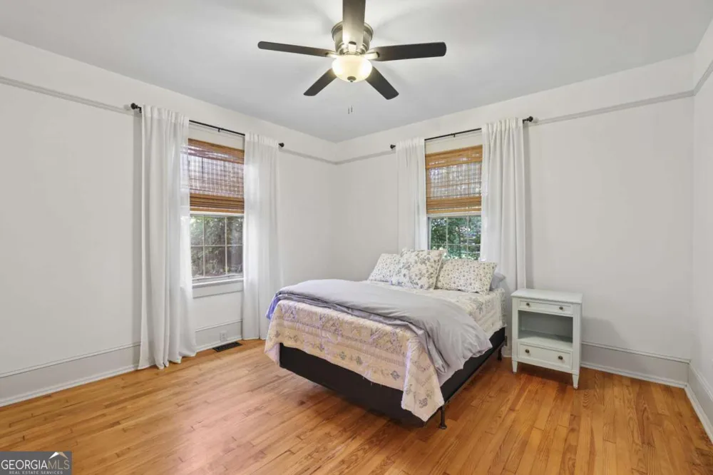 200 S Jackson ST Hartwell, GA 30643