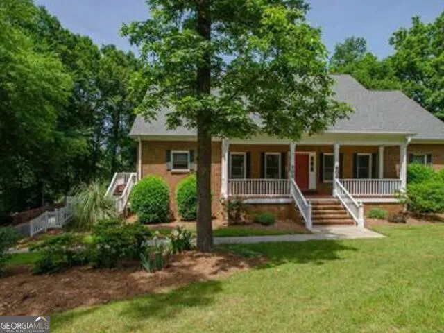 110 Holly DR Warner Robins, GA 31088