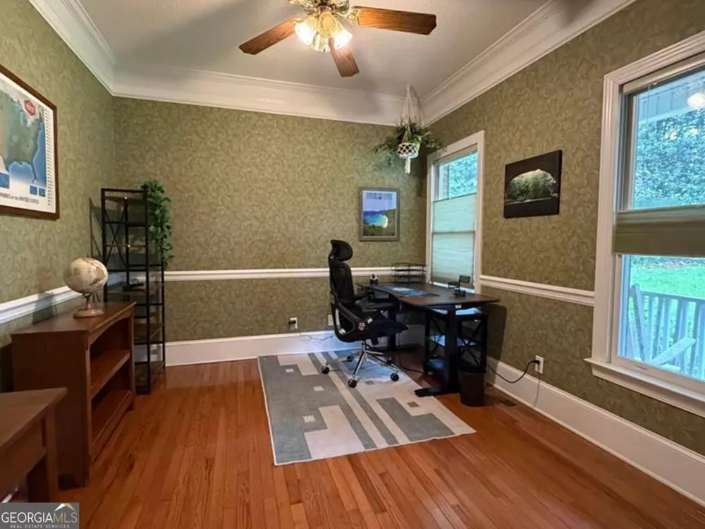 110 Holly DR Warner Robins, GA 31088