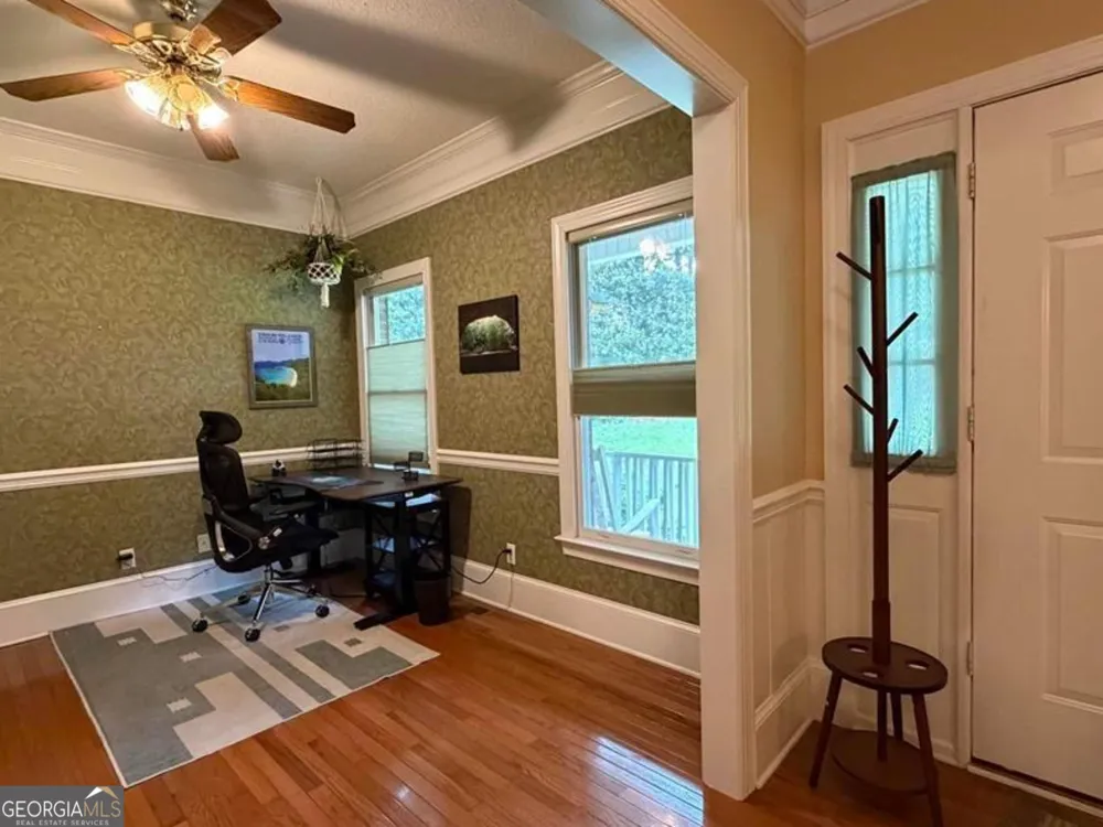 110 Holly DR Warner Robins, GA 31088