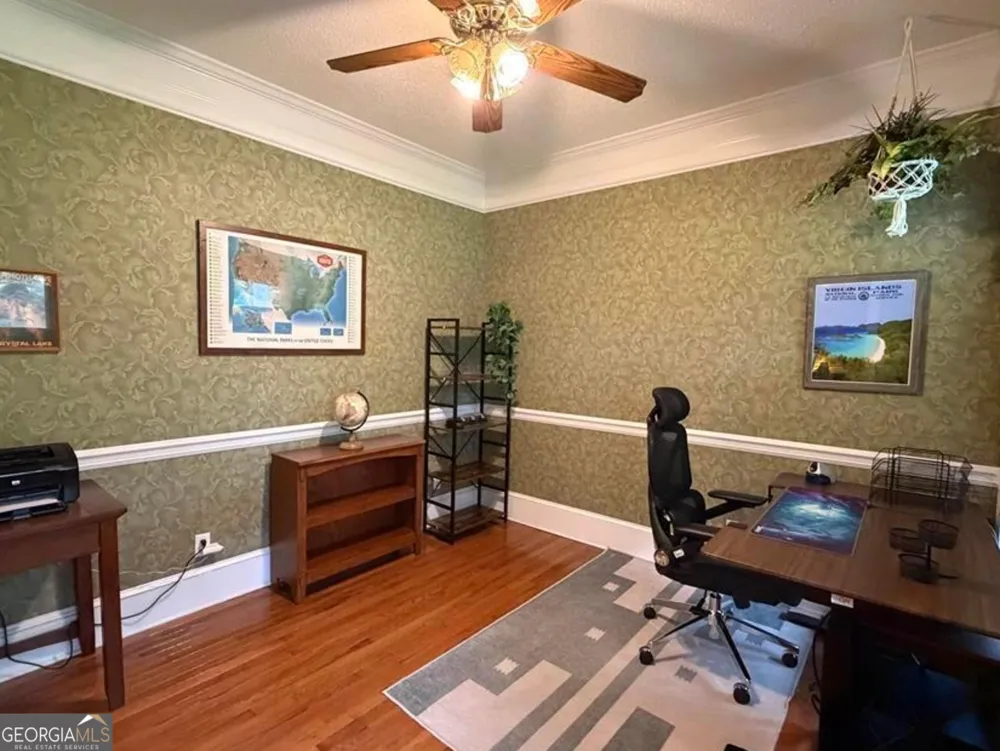110 Holly DR Warner Robins, GA 31088