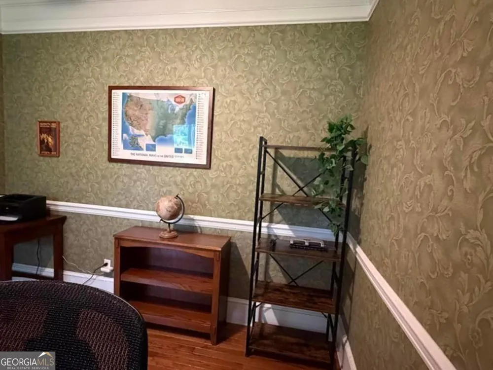 110 Holly DR Warner Robins, GA 31088