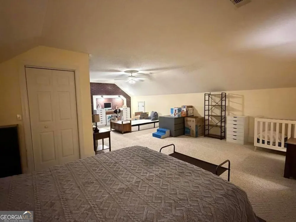 110 Holly DR Warner Robins, GA 31088
