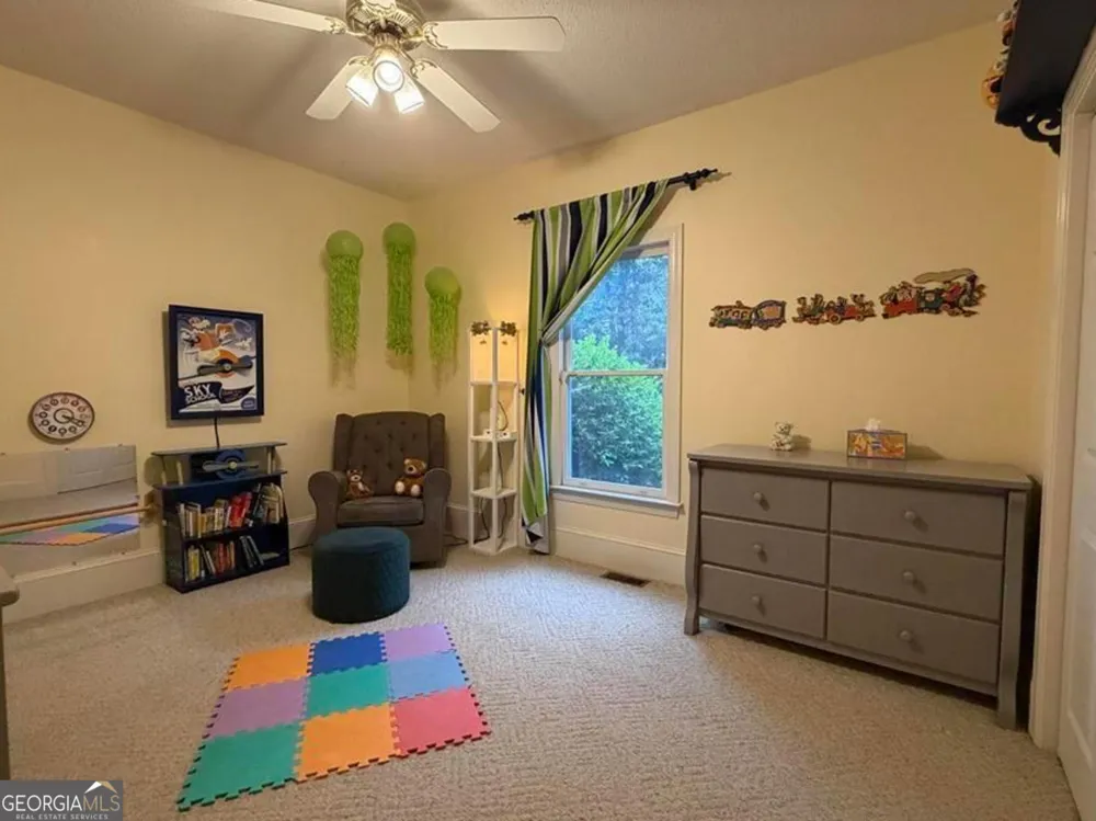 110 Holly DR Warner Robins, GA 31088