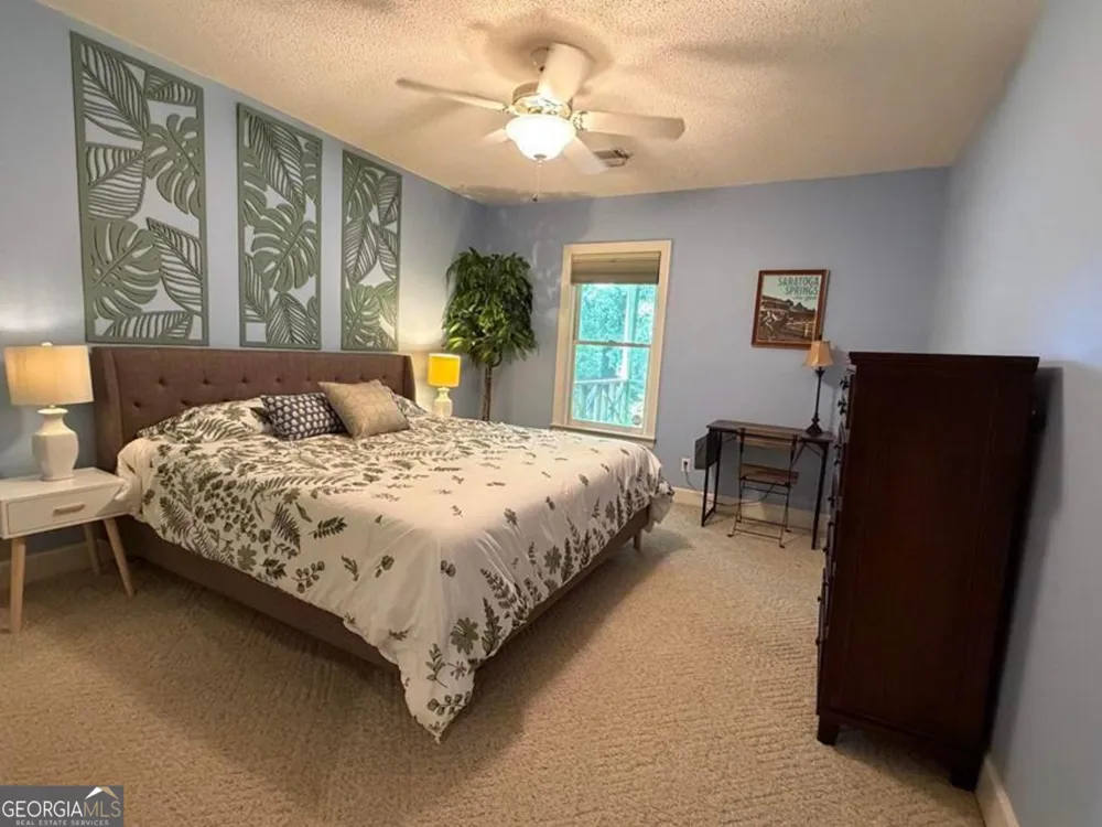 110 Holly DR Warner Robins, GA 31088