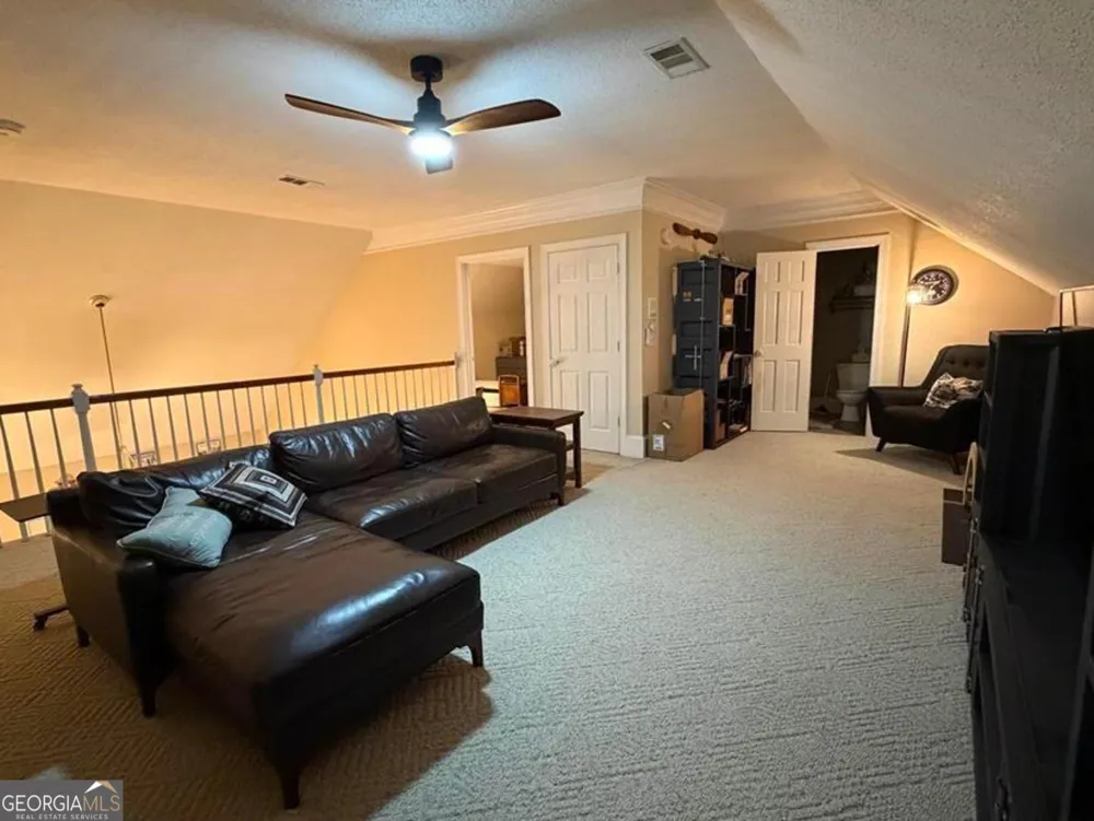 110 Holly DR Warner Robins, GA 31088