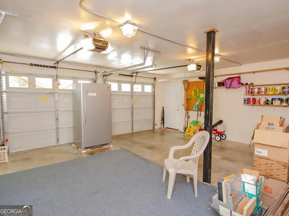 110 Holly DR Warner Robins, GA 31088