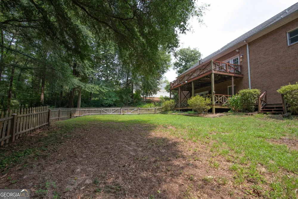 110 Holly DR Warner Robins, GA 31088