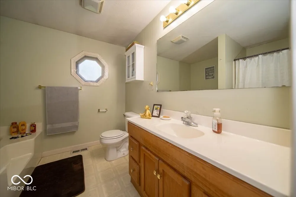 8550 State Highway 7 Elizabethtown, IN 47232