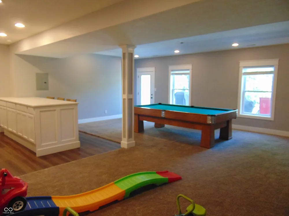 860 Abigail Lane Ellettsville, IN 47429