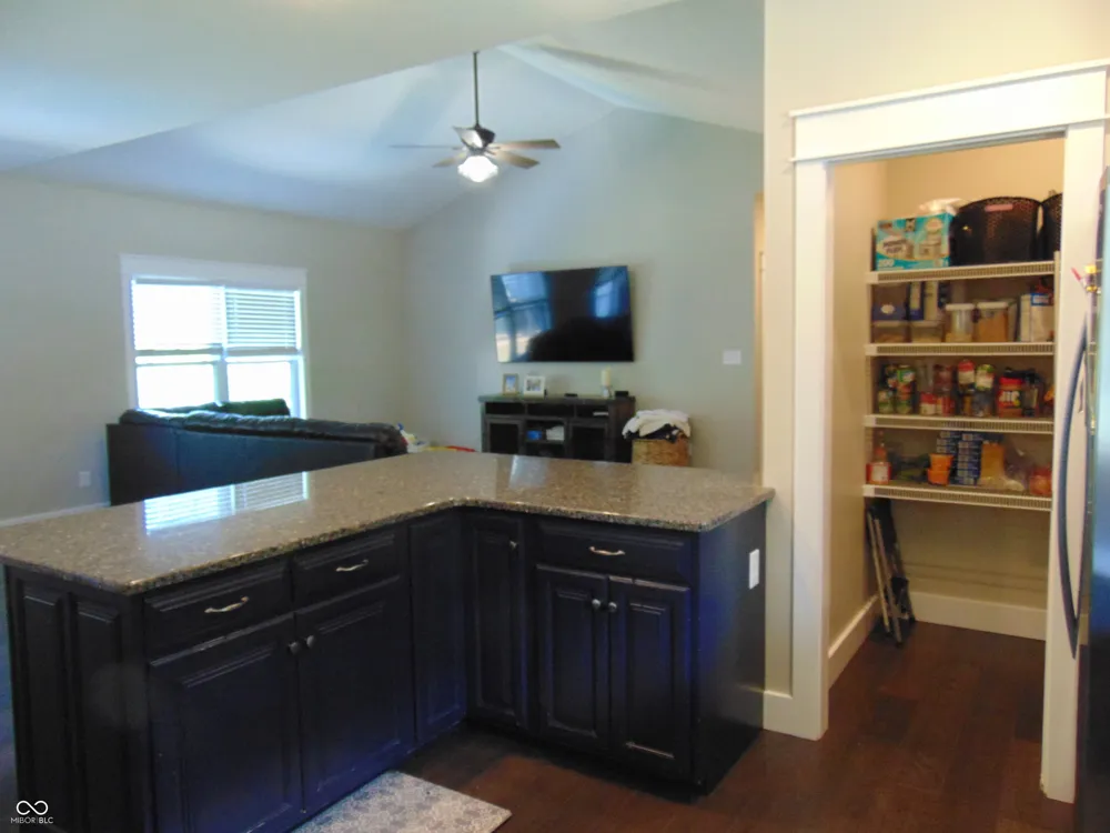 860 Abigail Lane Ellettsville, IN 47429