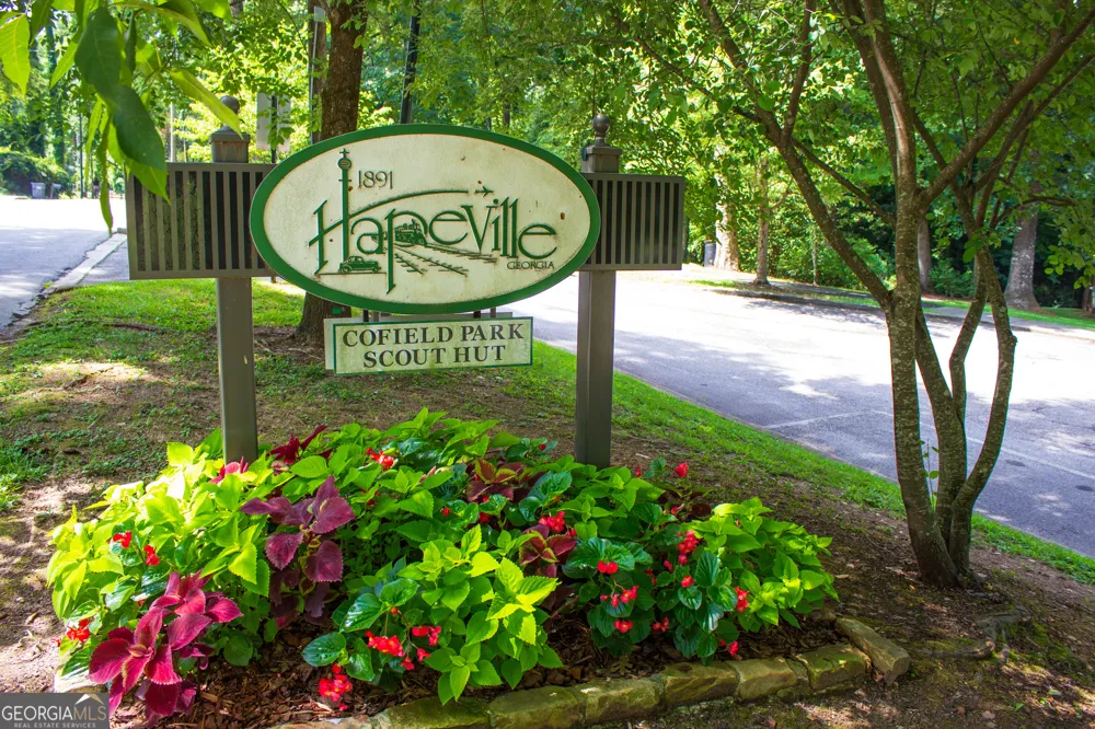 542 Walnut ST Hapeville, GA 30354
