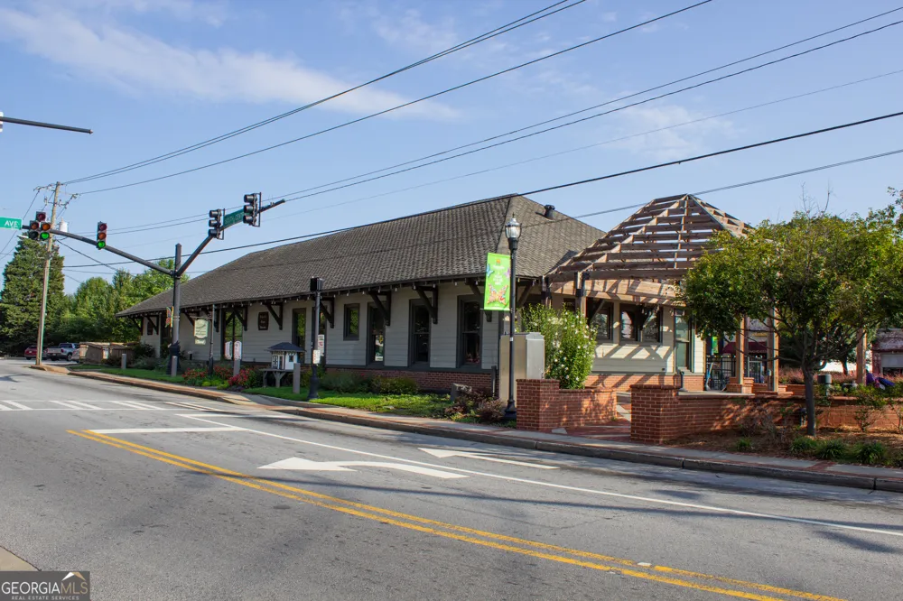 542 Walnut ST Hapeville, GA 30354