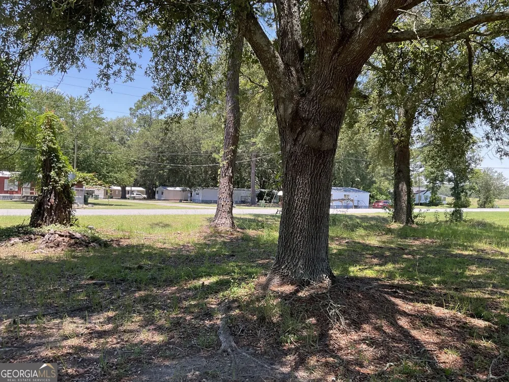 712 Sumner RD Moultrie, GA 31768