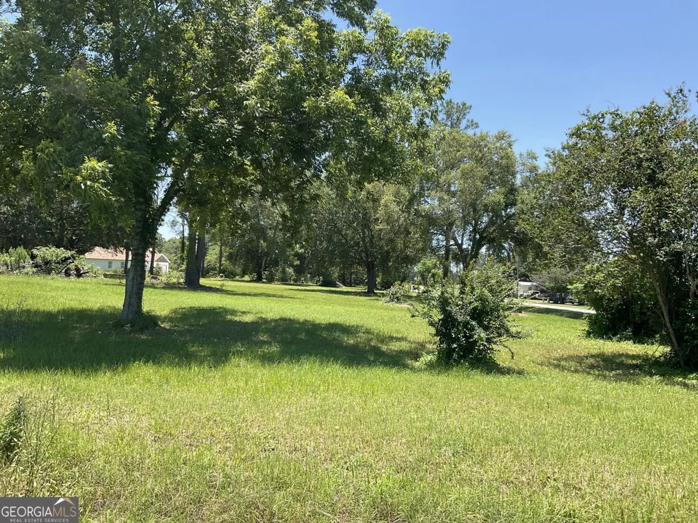 712 Sumner RD Moultrie, GA 31768
