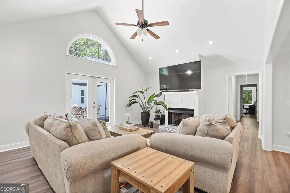 20 Turkey Point DR LaGrange, GA 30240