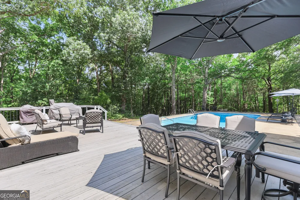 20 Turkey Point DR LaGrange, GA 30240