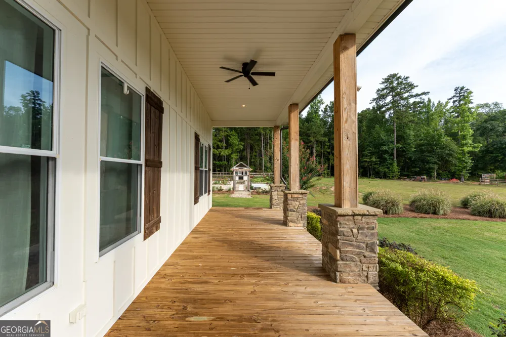 325 Scuffleboro RD Eatonton, GA 31024