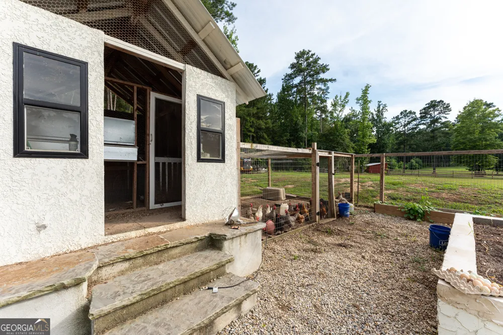 325 Scuffleboro RD Eatonton, GA 31024
