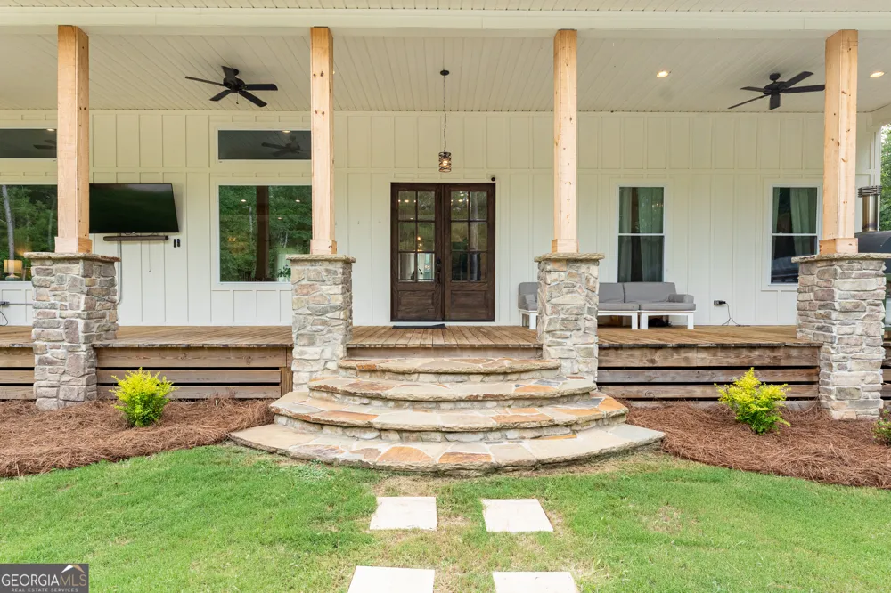325 Scuffleboro RD Eatonton, GA 31024