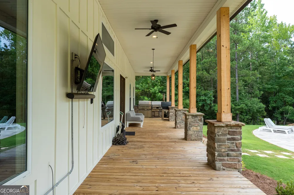 325 Scuffleboro RD Eatonton, GA 31024