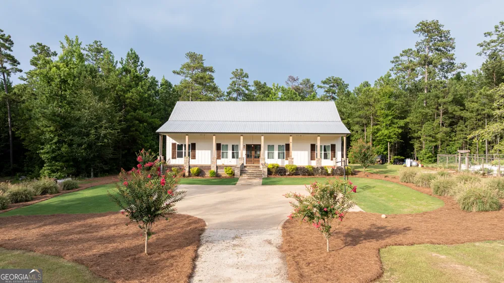 325 Scuffleboro RD Eatonton, GA 31024