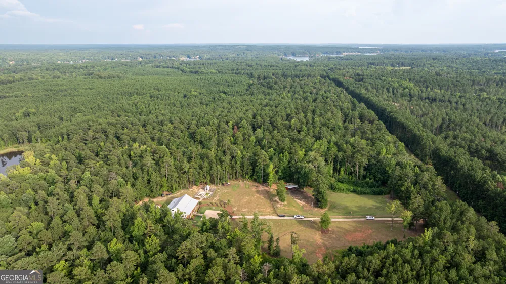 325 Scuffleboro RD Eatonton, GA 31024