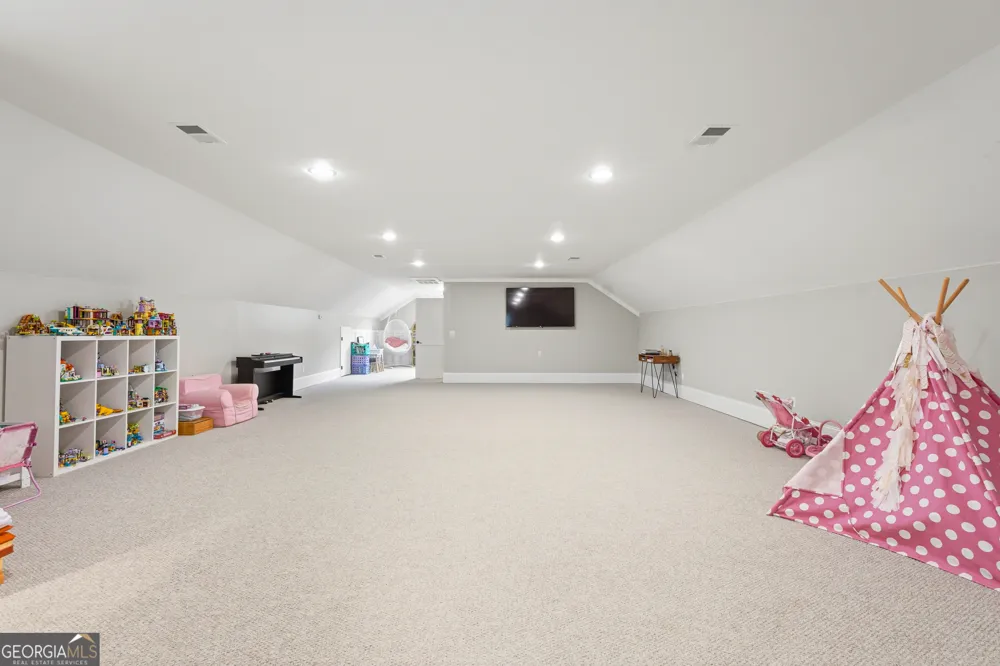 325 Scuffleboro RD Eatonton, GA 31024