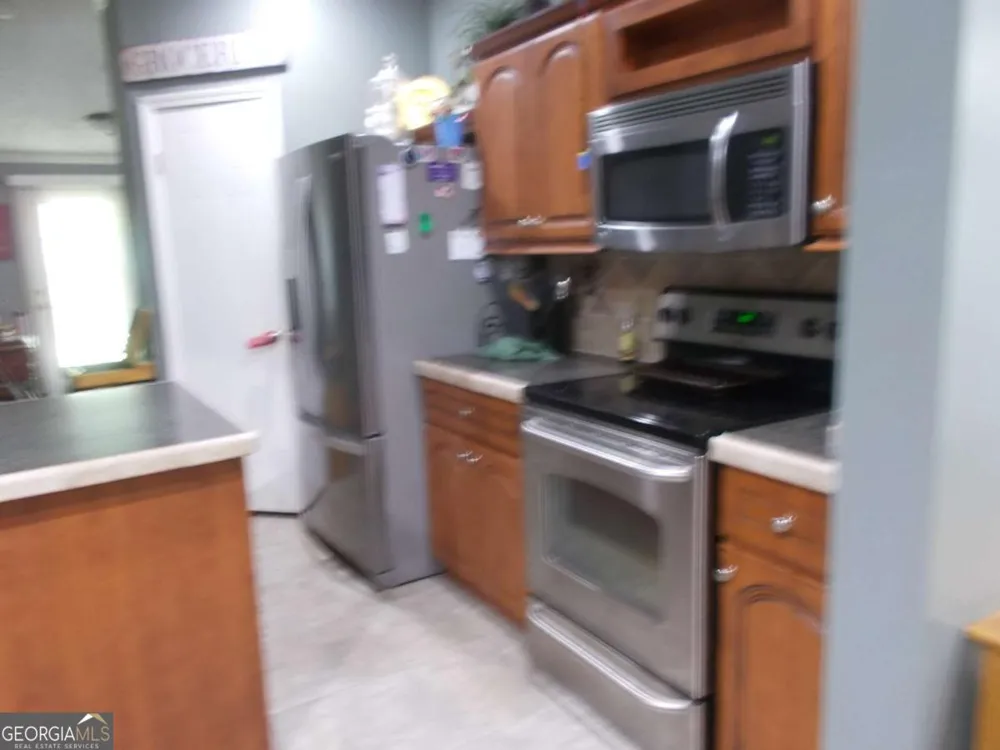 416 Old Jones RD Whitesburg, GA 30185