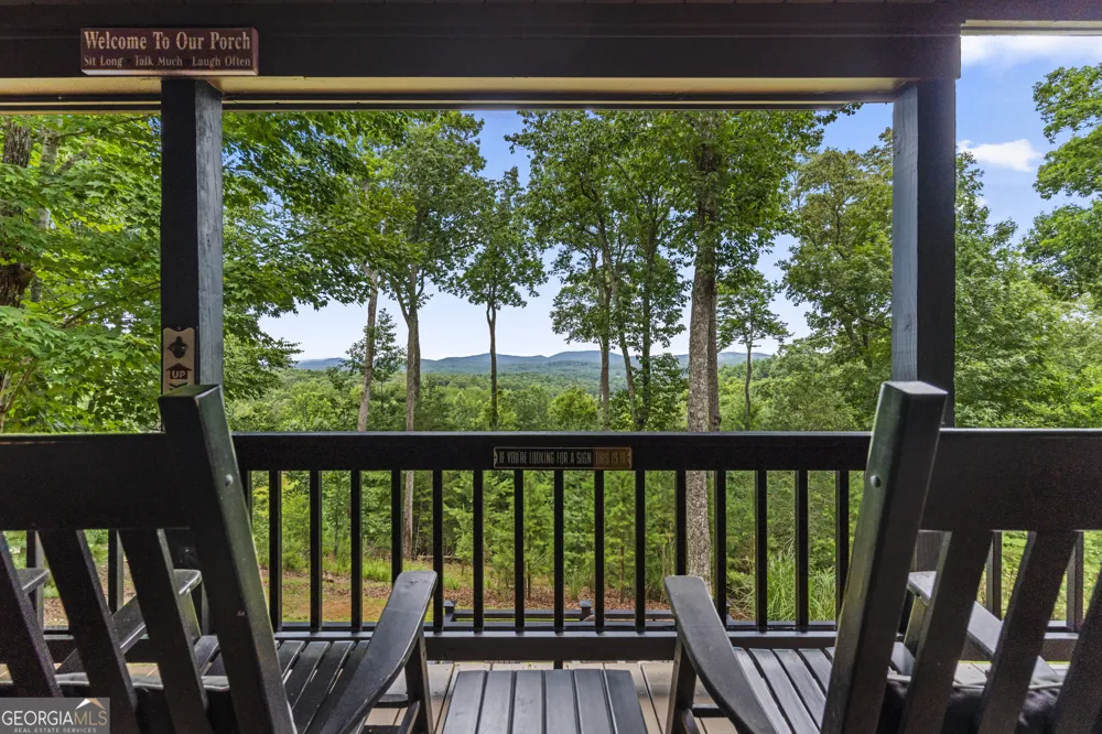 353 Robinson Thomas RD Morganton, GA 30560