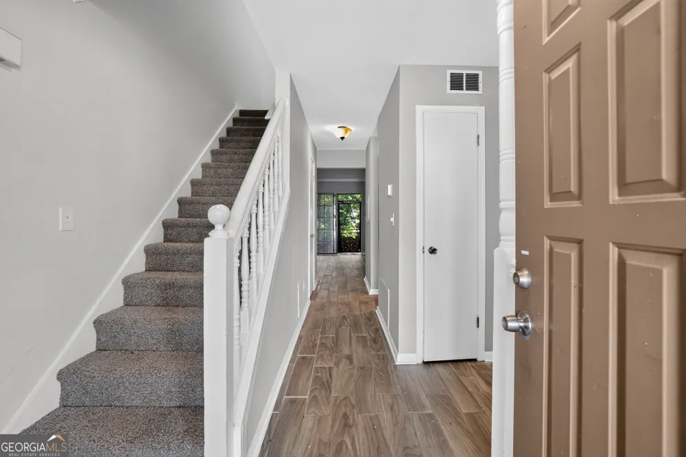 867 Heritage Oaks DR Stone Mountain, GA 30088