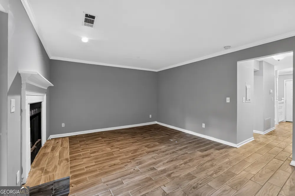 867 Heritage Oaks DR Stone Mountain, GA 30088