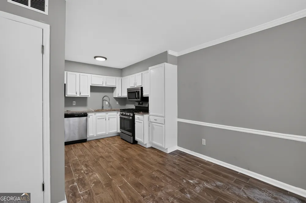 867 Heritage Oaks DR Stone Mountain, GA 30088