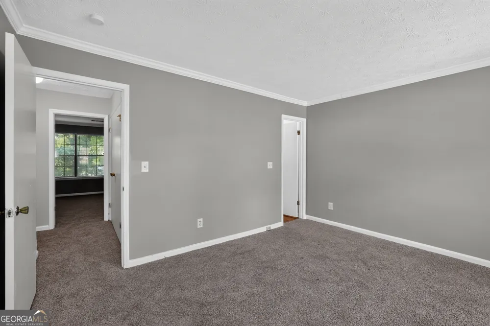 867 Heritage Oaks DR Stone Mountain, GA 30088