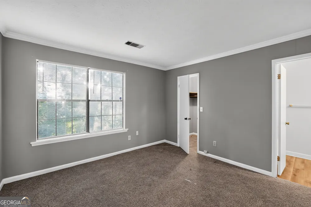 867 Heritage Oaks DR Stone Mountain, GA 30088