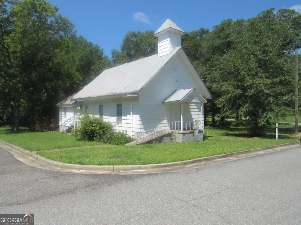 53 Duhart ST Eastman, GA 31023