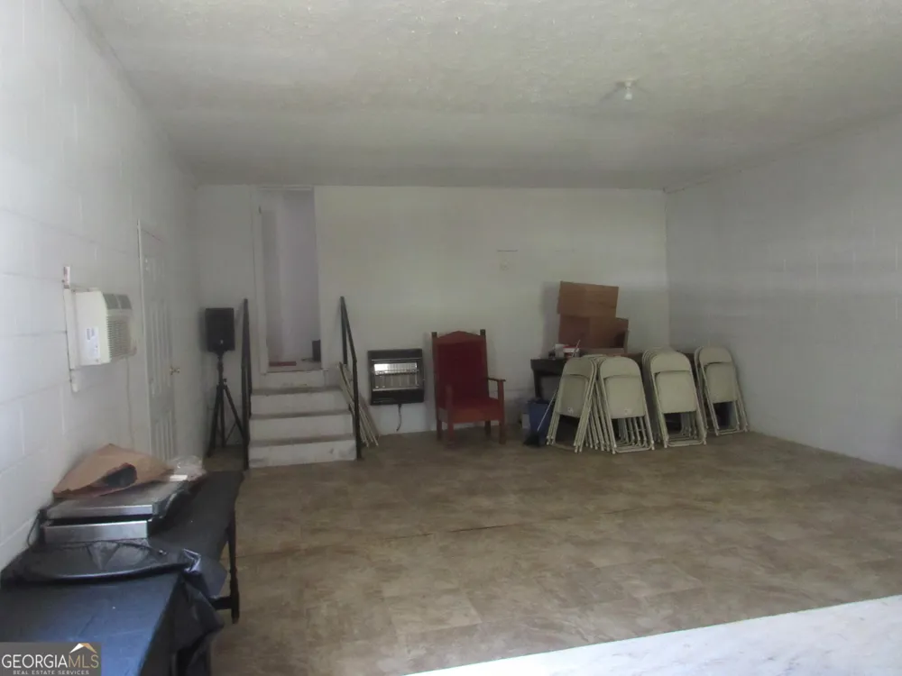 53 Duhart ST Eastman, GA 31023